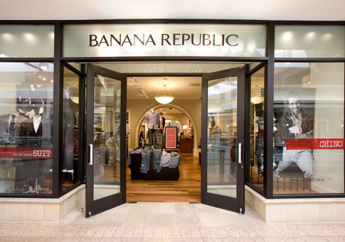 Banana Republic's NYFW Collection Will Go on Sale Immediately